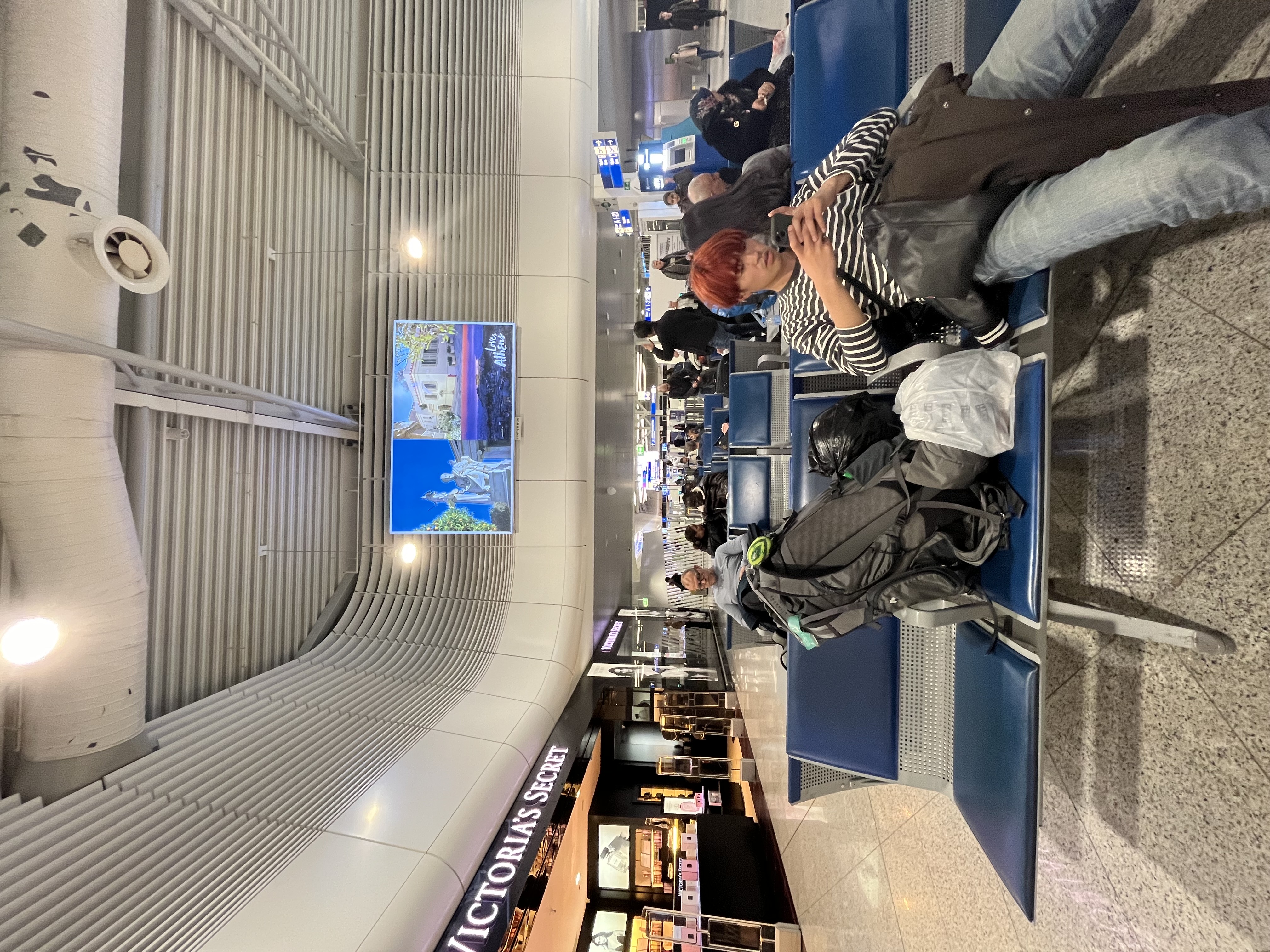 アテネで飛行機を逃した日
